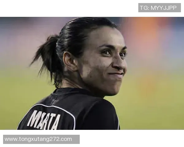 巴西女足球星玛塔父亲的故事与她成功背后的默默支持 巴西女足球星玛塔父亲的故事与她成功背后的默默支持