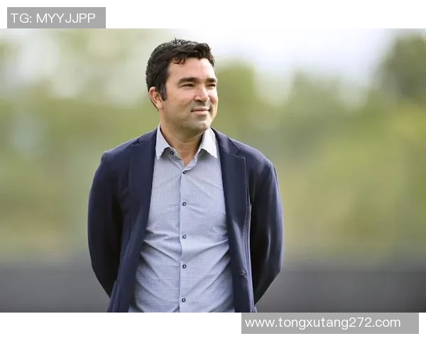 打破千球纪录的足球传奇人物及其辉煌职业生涯全景回顾